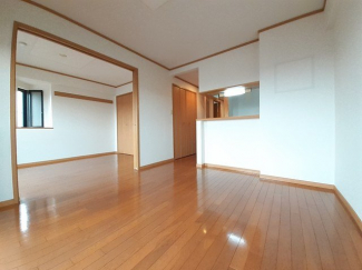 ゆったり過ごせるリビングです