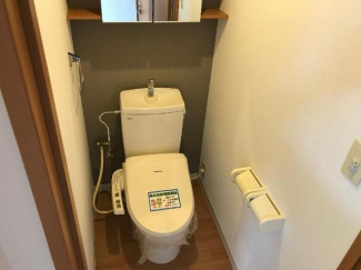 温水暖房便座
