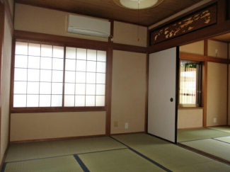 １階和室（エアコンは残置物）