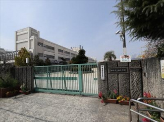 伊丹市立南小学校まで524m
