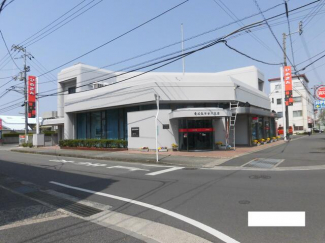 愛媛銀行古川支店まで928m