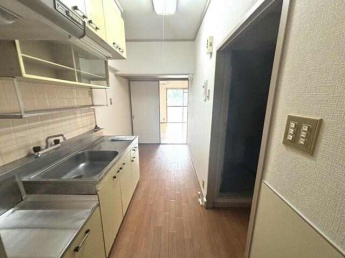 新宅ビルの画像