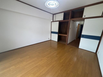 新宅ビルの画像