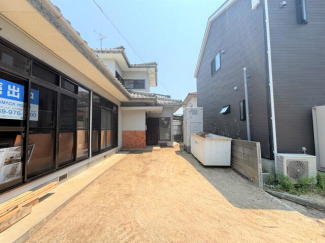【リフォーム中】駐車場拡張工事を行い、駐車２台可能になります