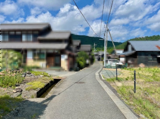 【前面道路含む現地写真】