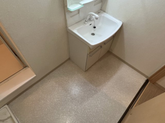 【洗面所】