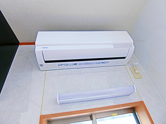 三木市志染町広野８丁目のアパートの画像
