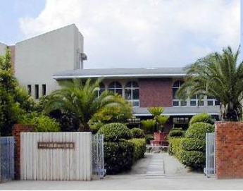 神戸市立高倉台小学校まで762m