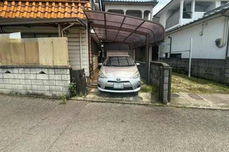 アクアを駐車した写真です。