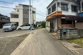 南側道路の写真です。
