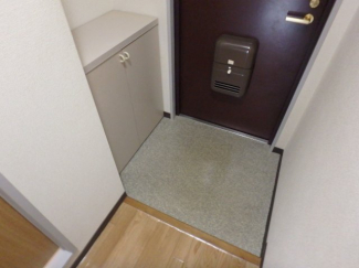 ゆったりとした玄関です