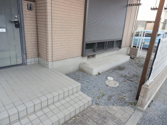 【庭】