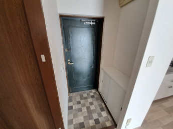 【玄関】