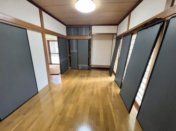 【居間・リビング】