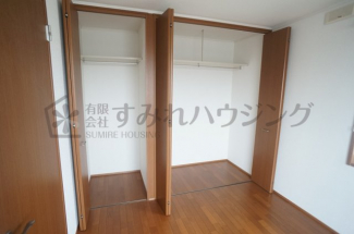 参考、同建物・反転間取りの号室