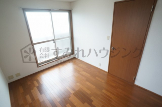 参考、同建物・反転間取りの号室