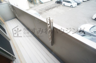 参考、同建物・反転間取りの号室