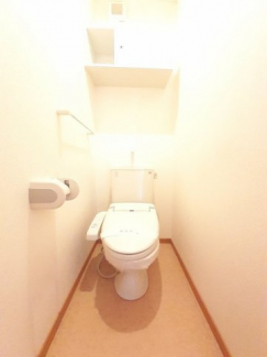 清潔感のあるトイレです