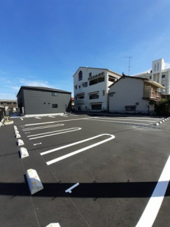 駐車場に車を止められます