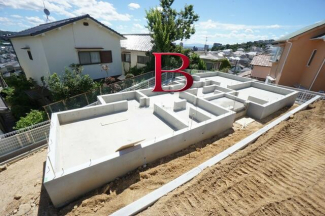 宝塚市長寿ガ丘の新築一戸建ての画像