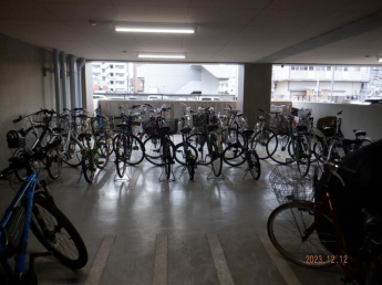 室内駐輪場