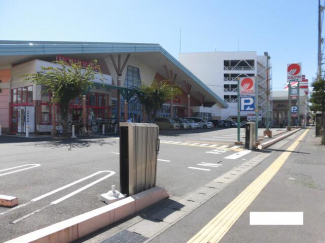 マルナカ中央通り店まで282m