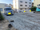 松山市北立花町の駐車場の画像