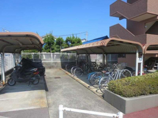 松山市余戸南３丁目の中古マンションの画像