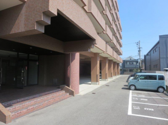 松山市余戸南３丁目の中古マンションの画像