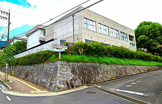 愛媛県立三島高校まで834m