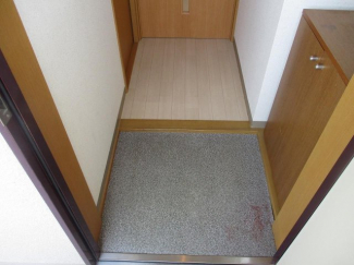 【玄関】