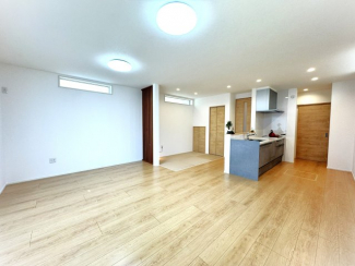 畳コーナーを合わせると19.4帖の広々大空間♪