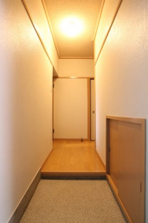 【玄関】