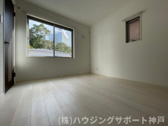 【寝室】