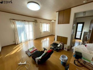 【居間・リビング】