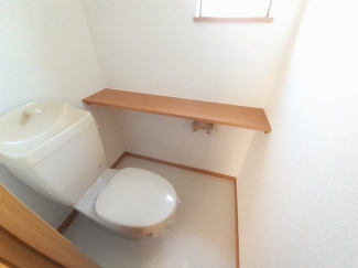 ゆったりとした空間のトイレです