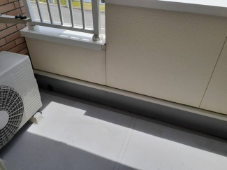 落ち着いた時間を過ごせるバルコニーです