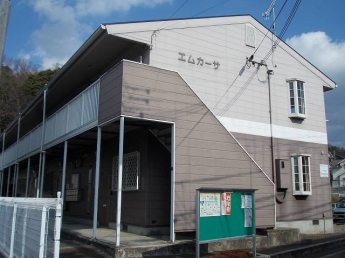 落ち着いた雰囲気の外観です