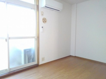 陽当たり良好なバルコニーです