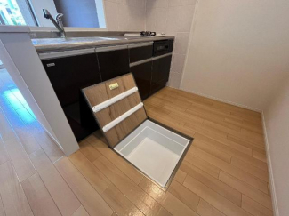 ペットボトルなど貯められます