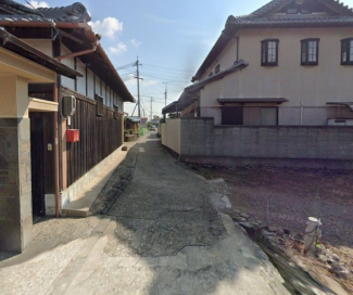 【前面道路含む現地写真】