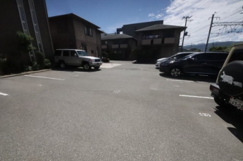 駐車スペースもあります