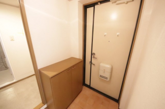 シンプルで使いやすい玄関です