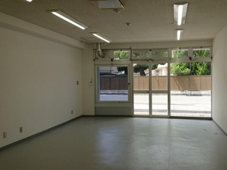 県立丹原高校前のサンハイツ丹原の画像