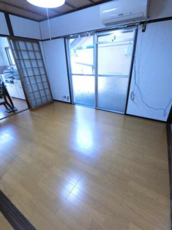 篠沢アパートの画像
