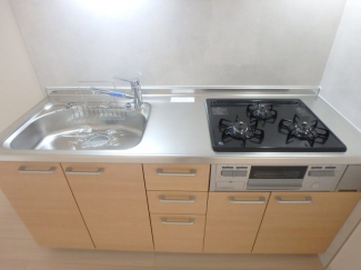 キッチンでお料理をお楽しみください
