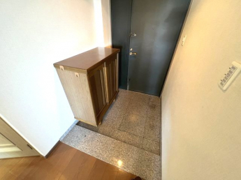 【玄関】