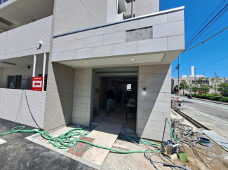 【エントランス】