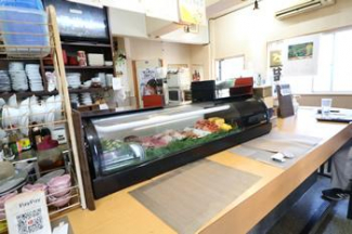 松山市萱町１丁目の店舗一部の画像