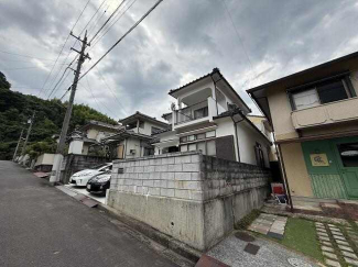 松山市食場町の一戸建ての画像
